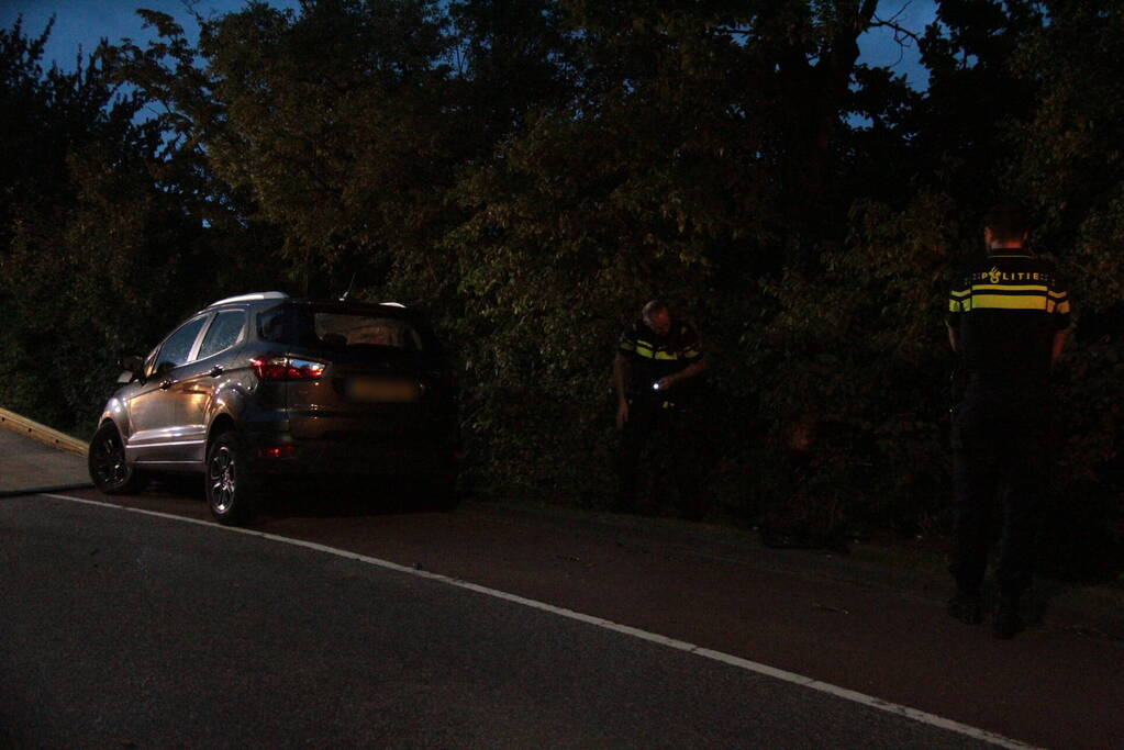 Vier gewonden bij botsing tussen auto en fietser