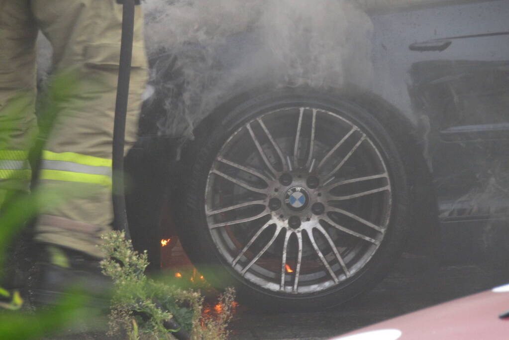 Auto flink beschadigd door brand