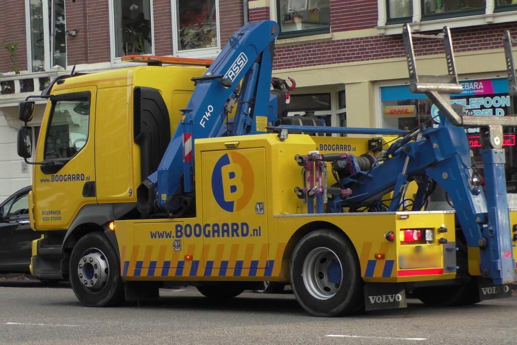 Brandweerauto beschadigd bij ongeval