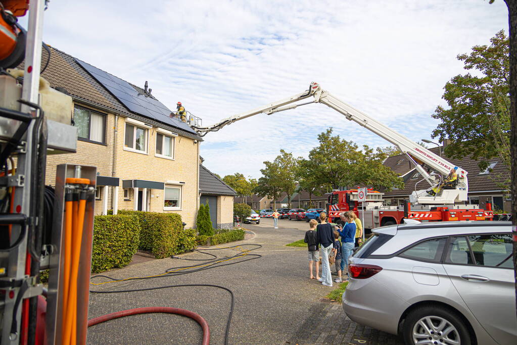 Brand in regelkast van zonnepanelen