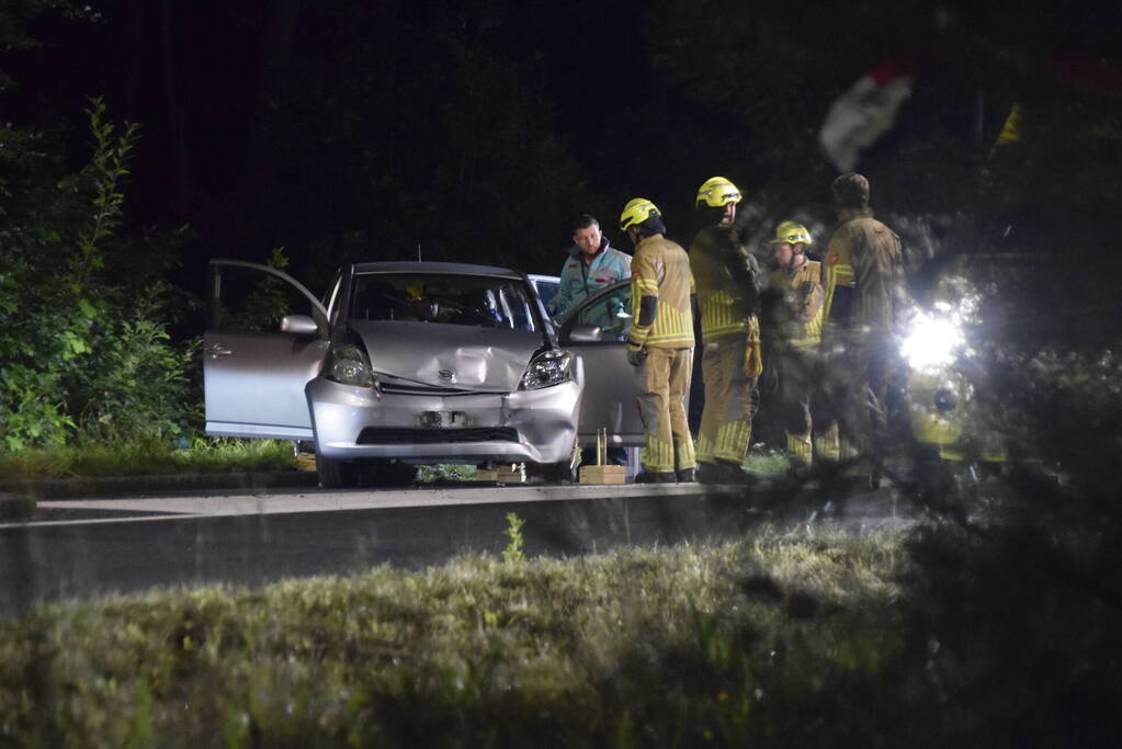 Achtervolging eindigt in crash, Maserati zwaar beschadigd