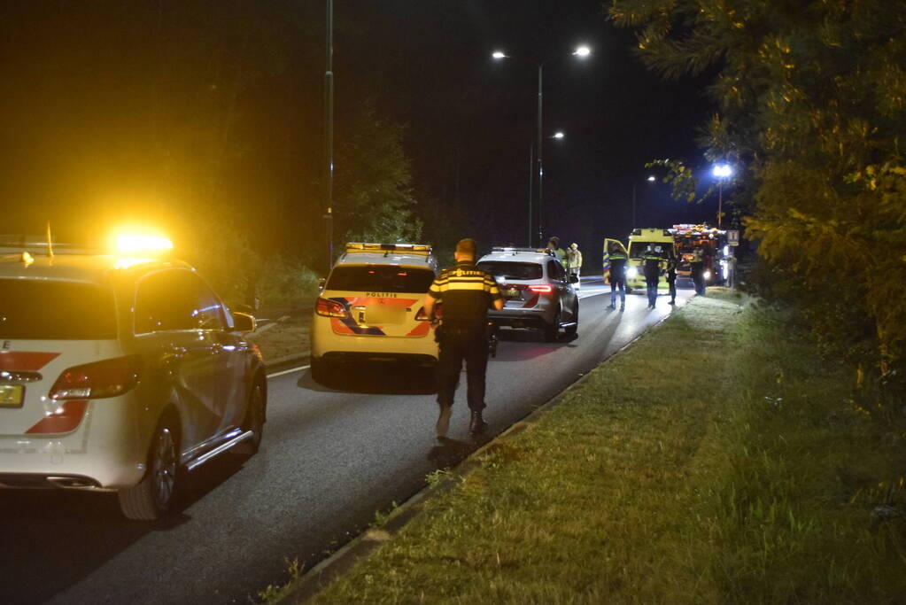 Achtervolging eindigt in crash, Maserati zwaar beschadigd