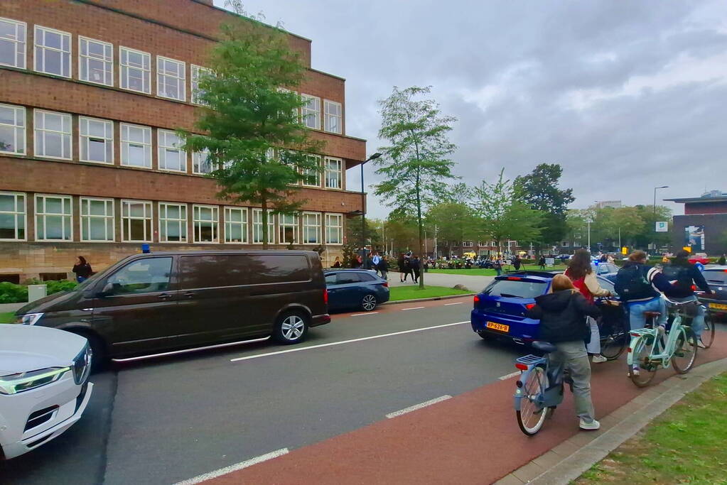 Twee gewonden bij twee schietpartijen