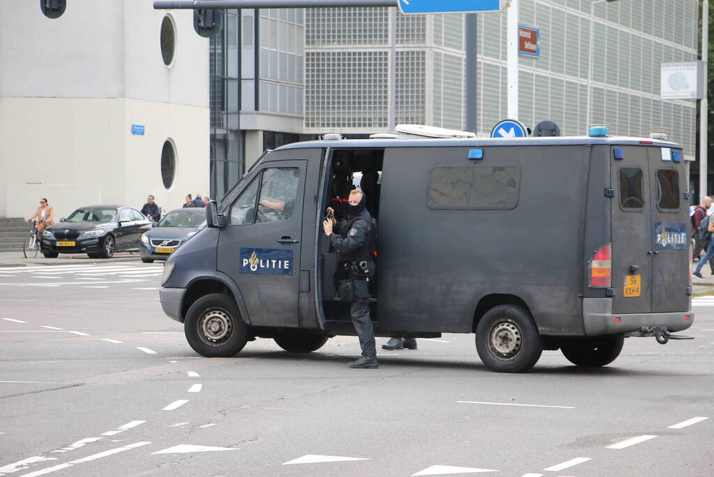 Twee gewonden bij twee schietpartijen