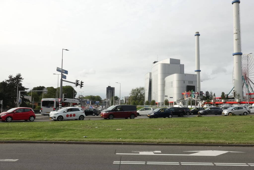 Twee gewonden bij twee schietpartijen