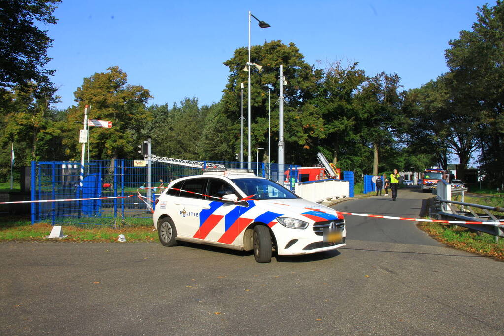 Overleden persoon uit sluis gehaald