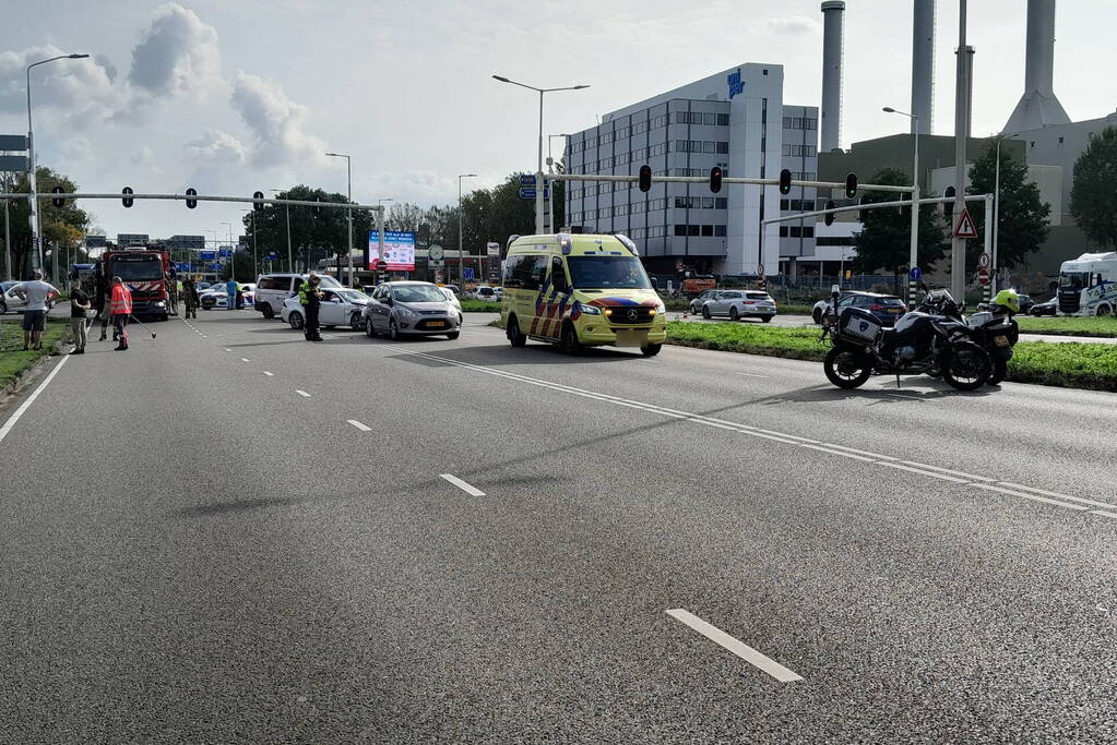Drie voertuigen betrokken bij kettingbotsing