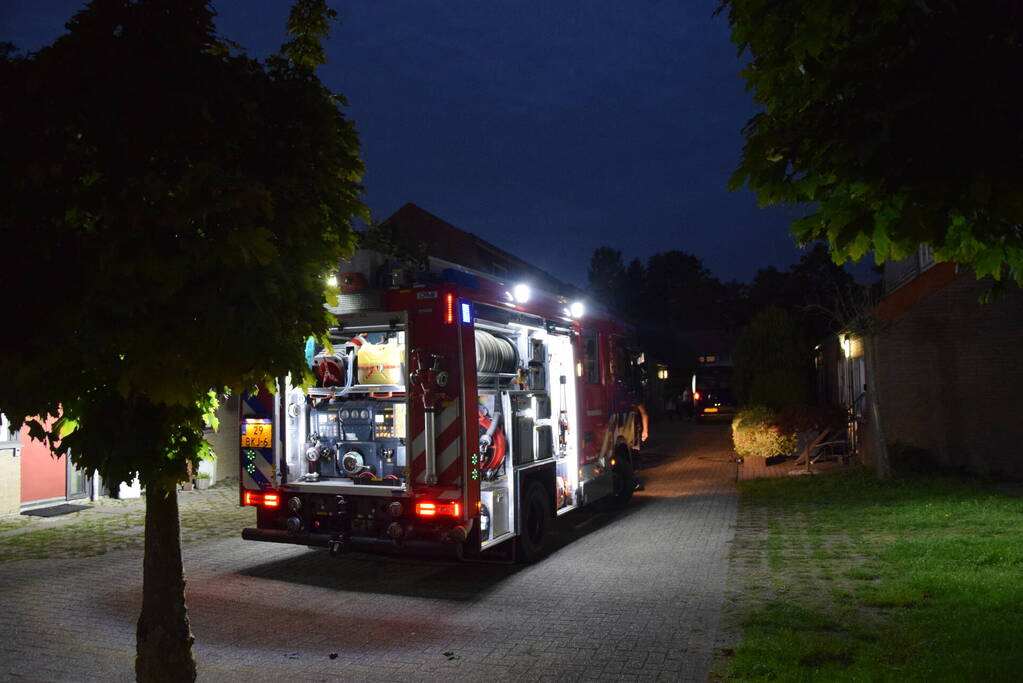 Kortsluiting koelkast veroorzaakt brand