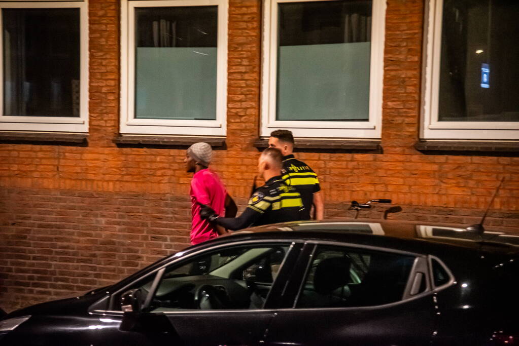 Vier aanhoudingen en zwaargewonde na steekpartij