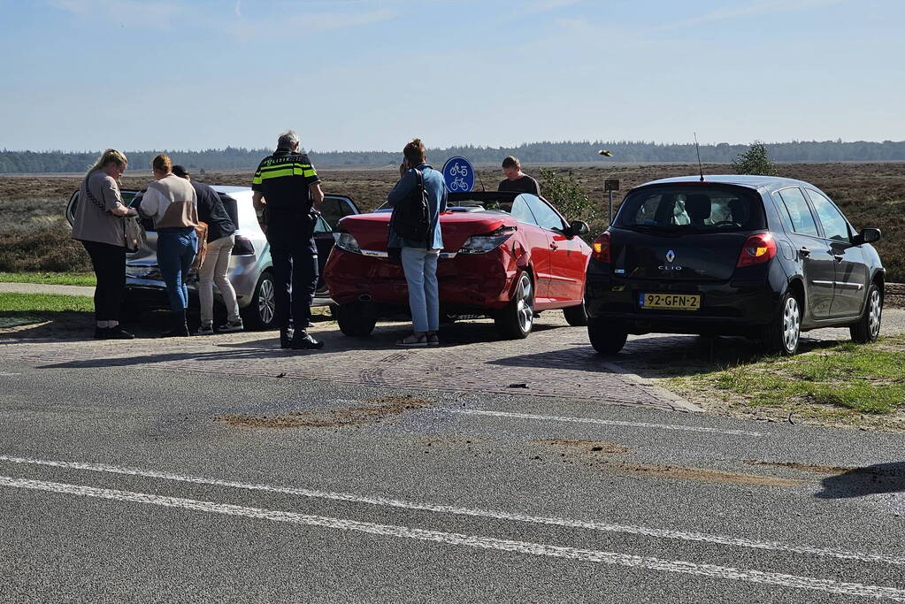 Meerdere personen gecontroleerd na kettingbotsing