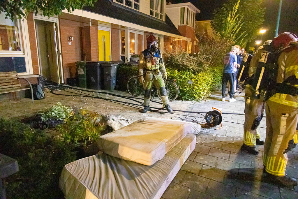 Brand in woning snel onder controle