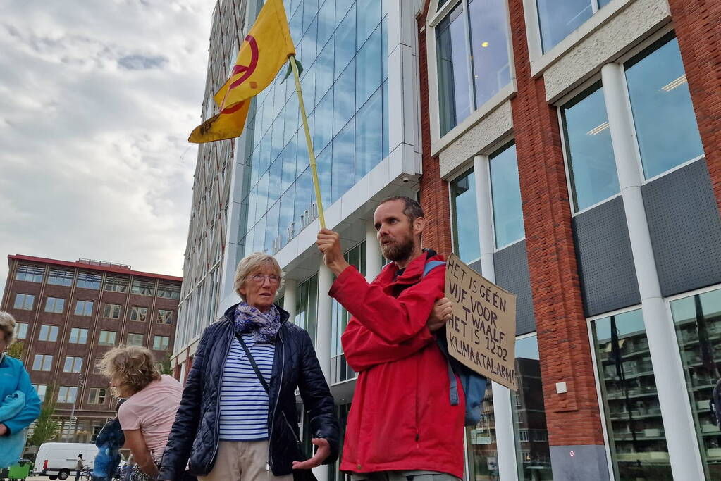 Demonstratie door XR voor gemeentehuis