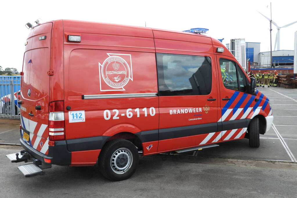 Persoon uit water gered