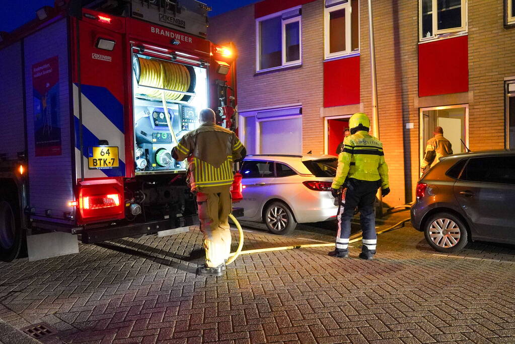 Brand bij woning snel onder controle