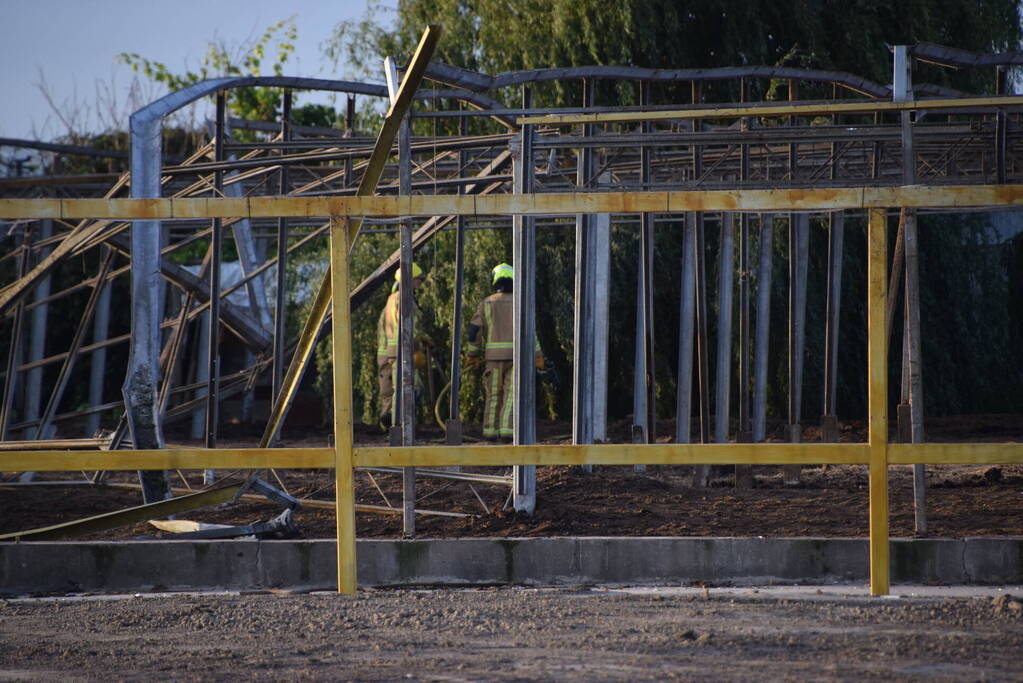 Brand in leegstaande kas snel geblust