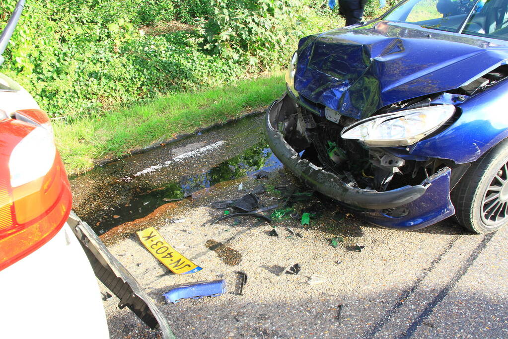 Gewonde en grote schade bij kettingbotsing