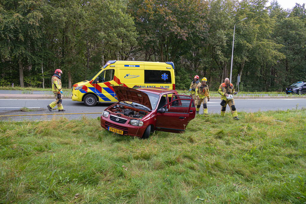 Twee kinderen gecontroleerd na aanrijding
