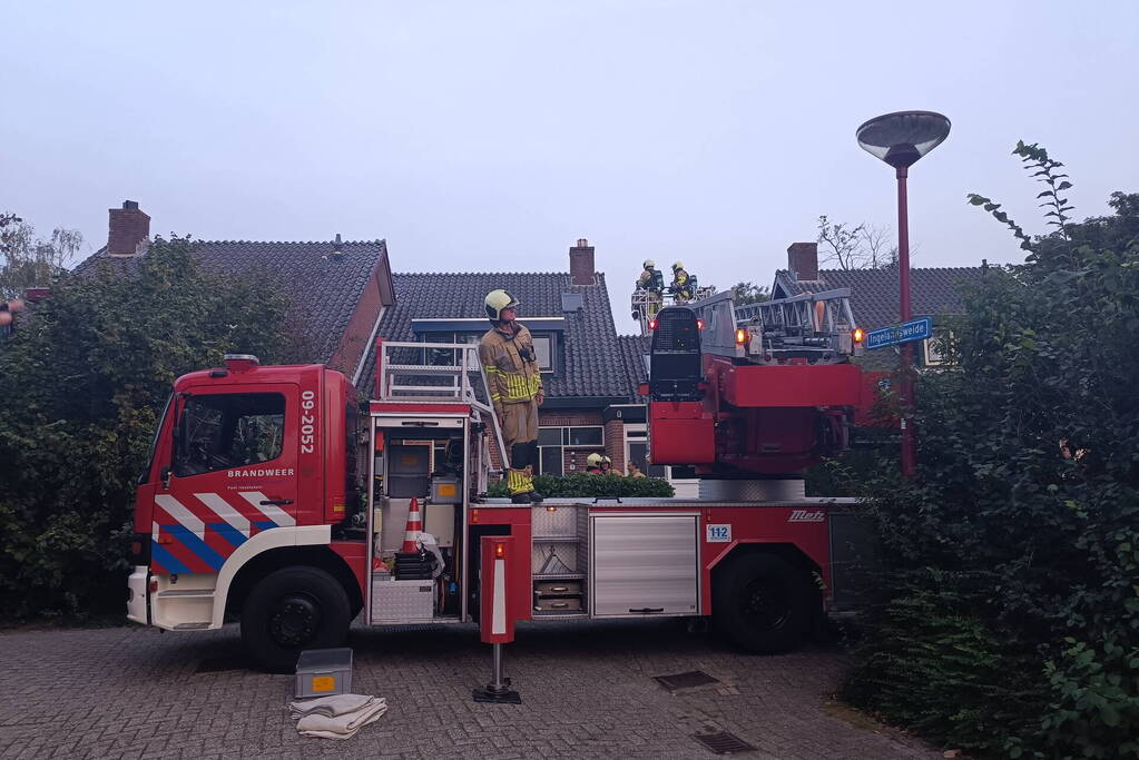 Schoorsteenbrand snel onder controle
