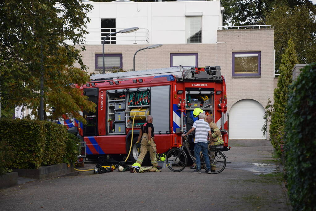 Dakdekkers veroorzaken brand op dak