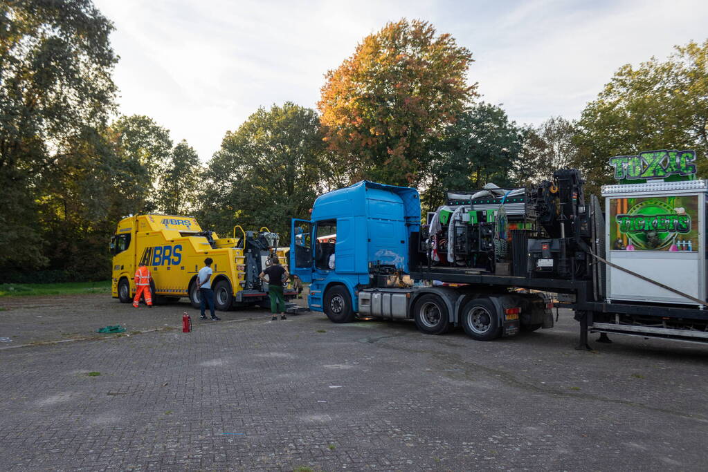 Startmotor van vrachtwagen vliegt in brand