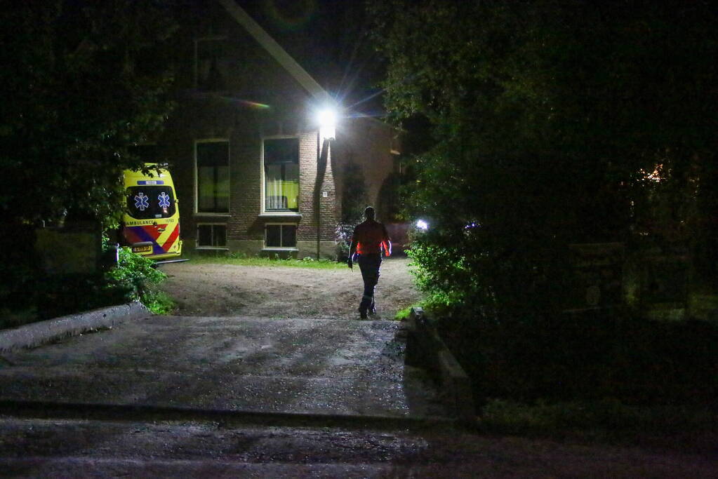 Traumateam assisteert bij medische noodsituatie