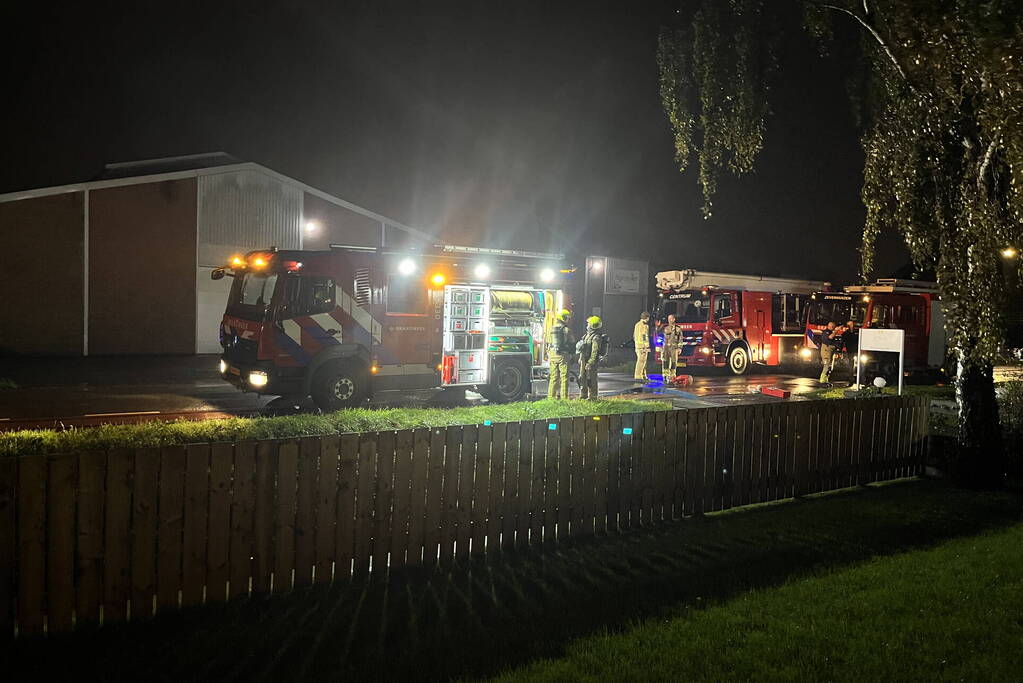 Zeer grote brand in een loods