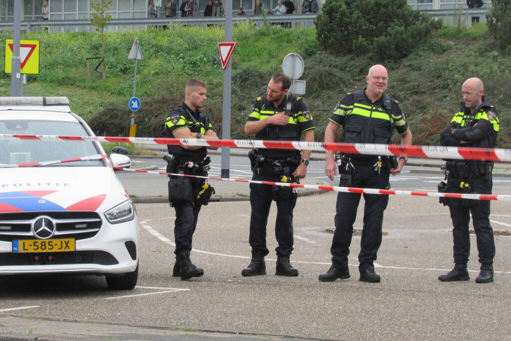 Persoon gewond na steekpartij, verdachte opgepakt