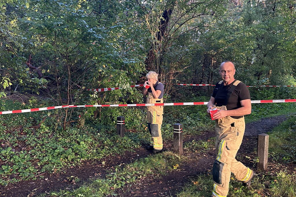 Onderzoek naar aantreffen overleden persoon in woning