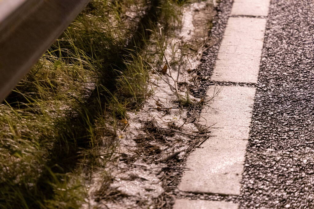 Flinke schade door gladheid op snelweg