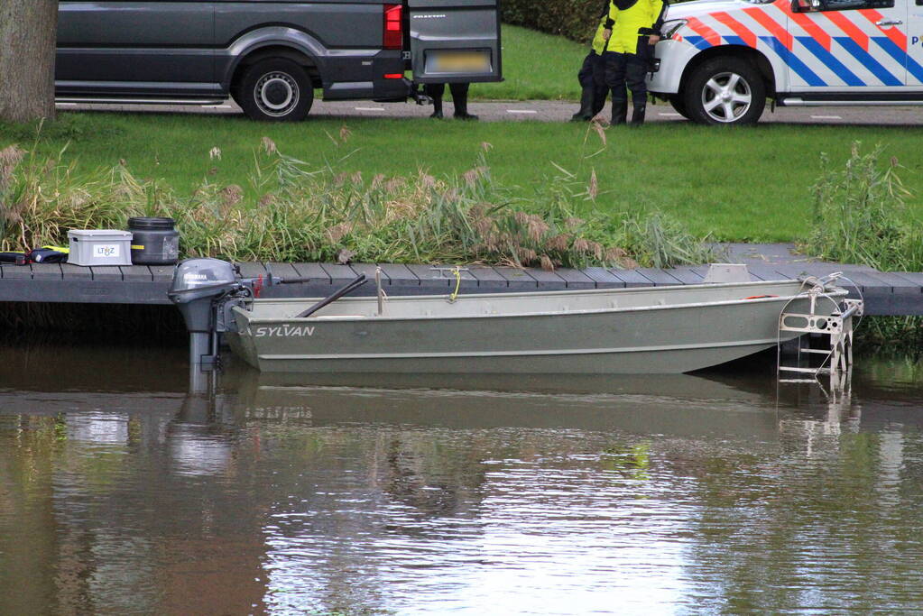 Politie zoekt water af na steekincident Bolsward