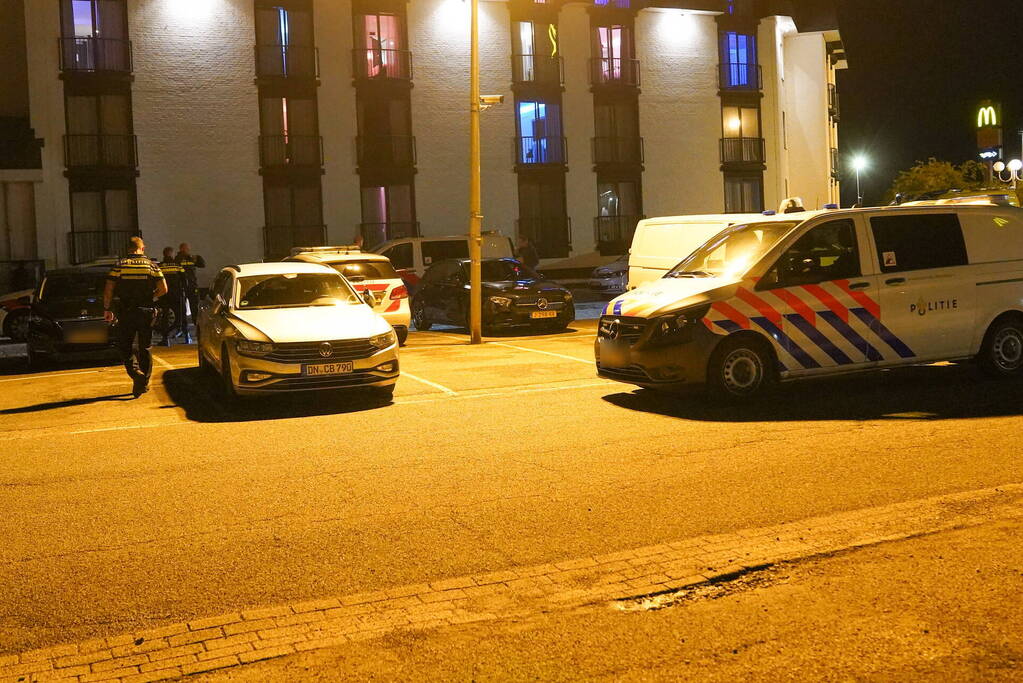 Grote politie-inzet bij massale vechtpartij