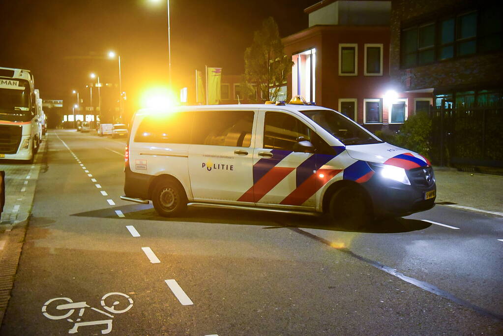 Aanslag met explosief bij bedrijfspand