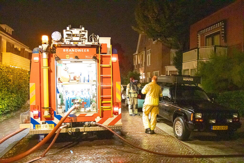 Schuur door brand verwoest