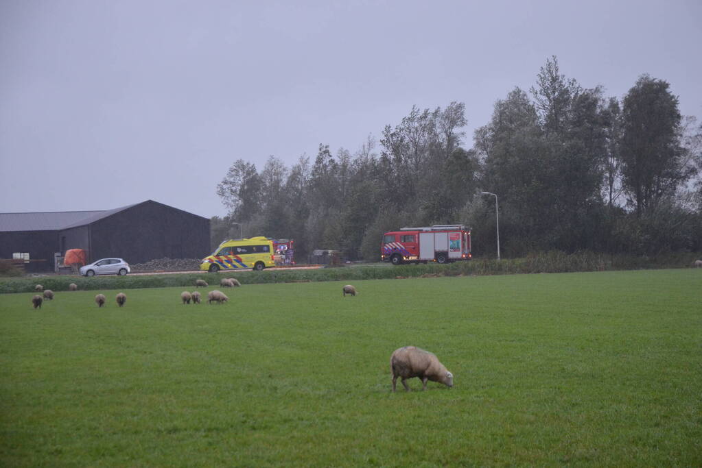 Brand in loods snel onder controle