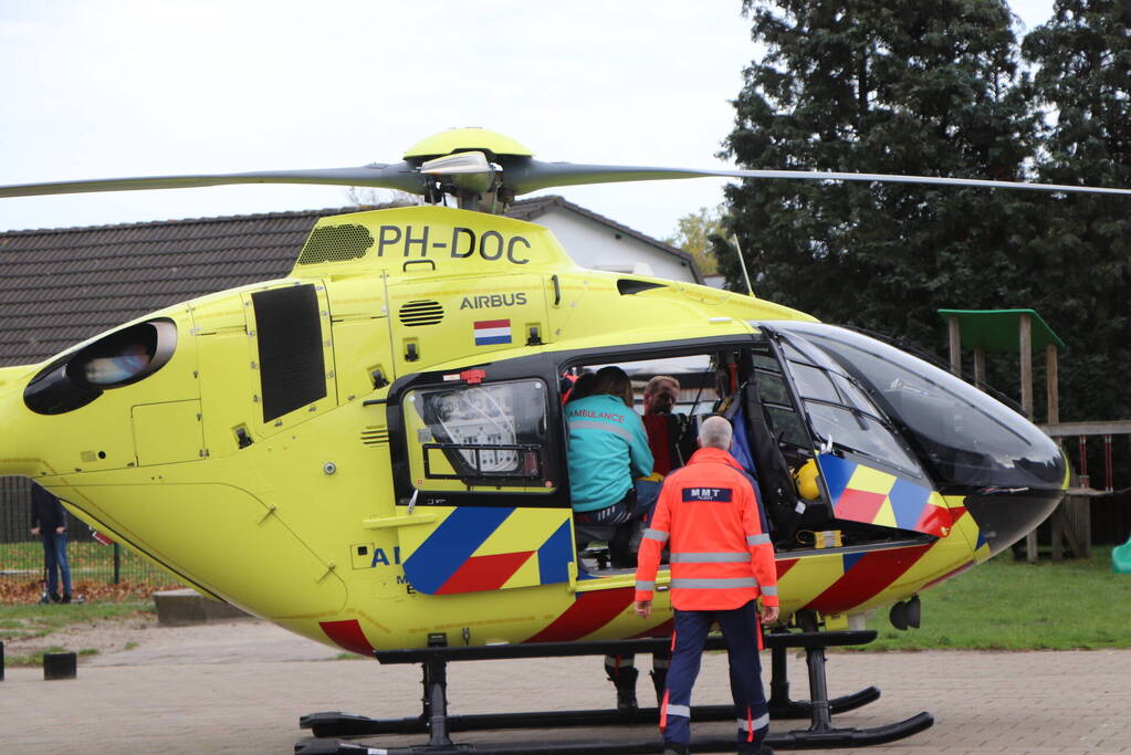Kind gewond na ontploffen van powerbank in kleding