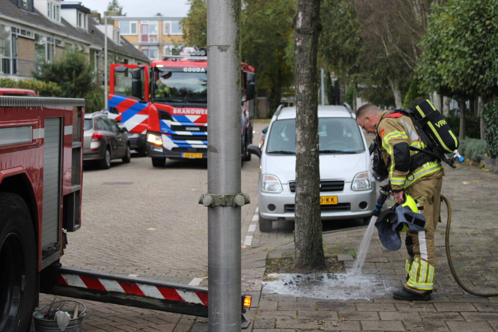 Hevige rookontwikkeling bij schoorsteenbrand