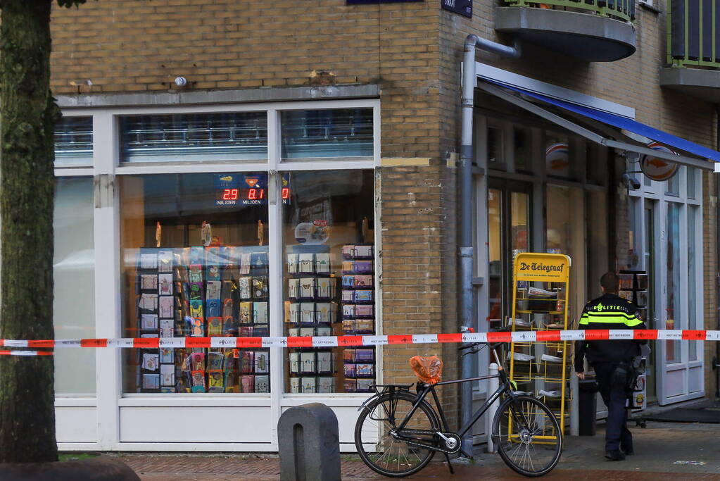 Omstanders springen bovenop verdachte van overval