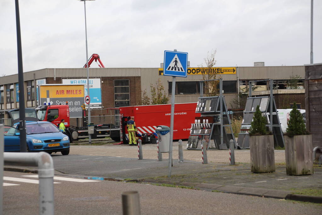 Grote brand in voormalige kringloopwinkel