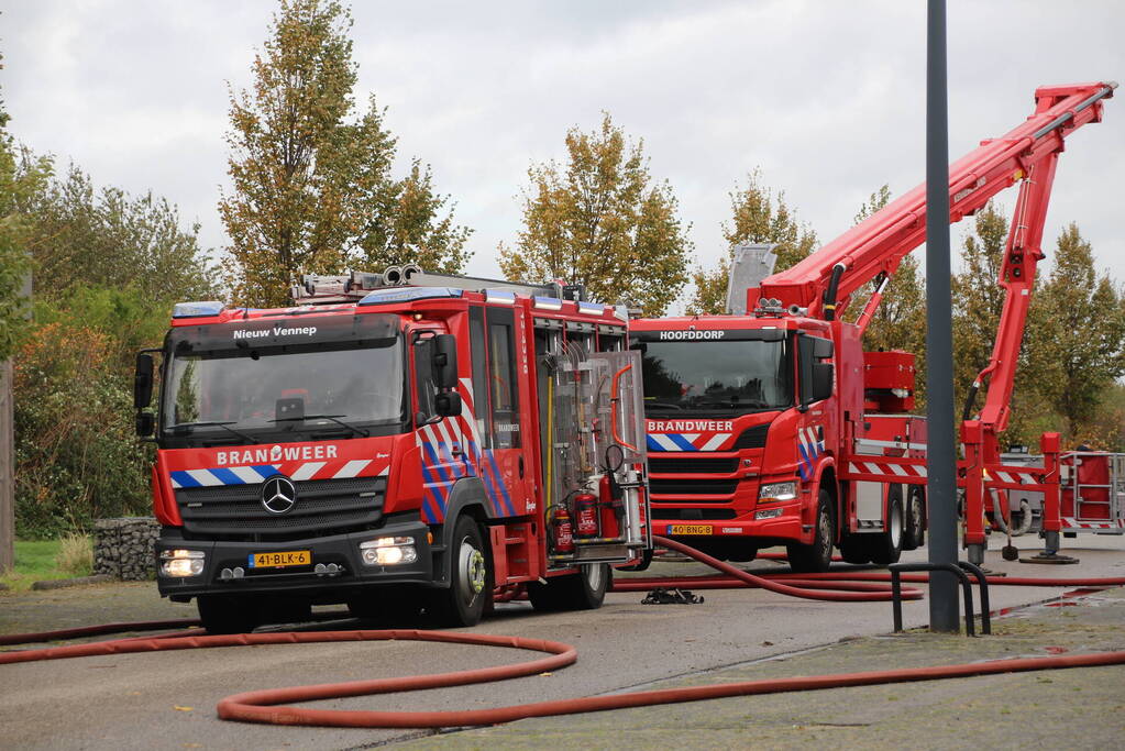 Grote brand in voormalige kringloopwinkel