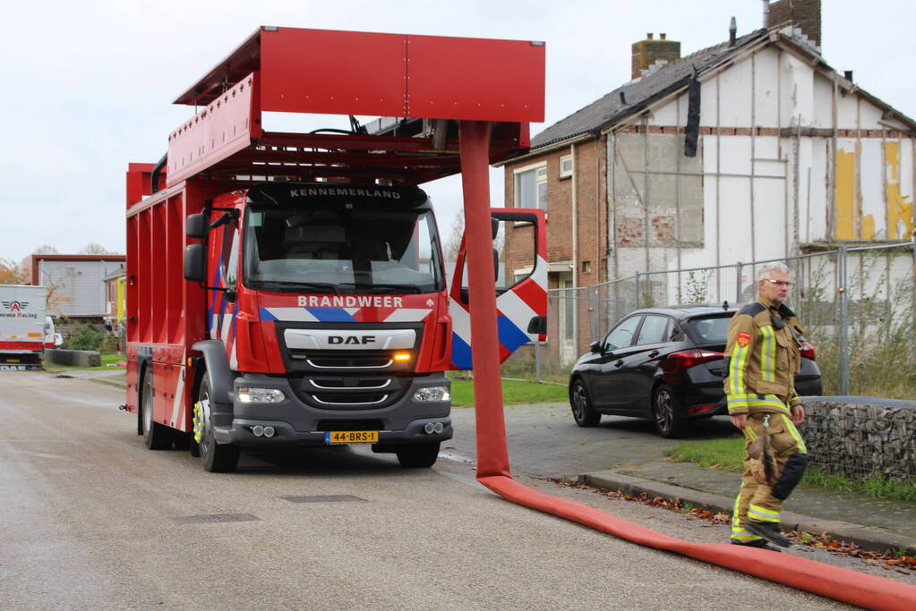Grote brand in voormalige kringloopwinkel