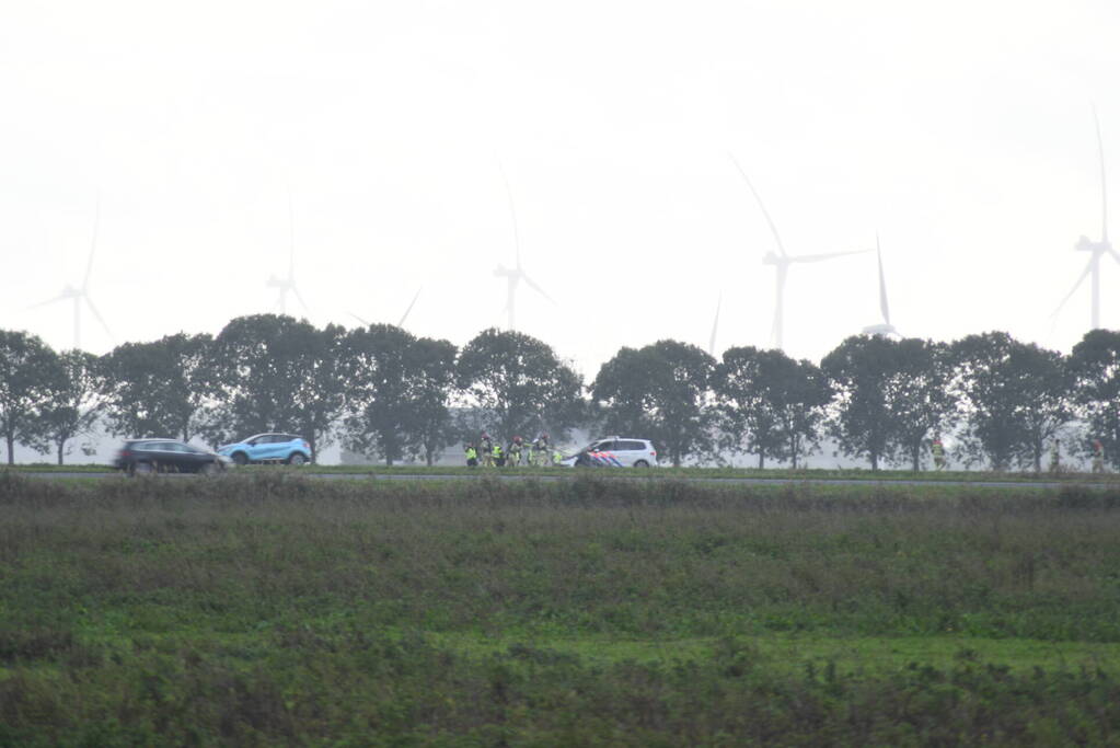 Politievoertuig fiks beschadigd door brand