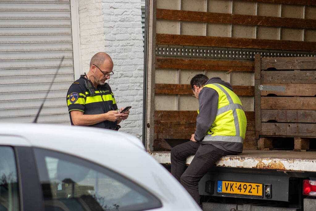 Man dreigt uit woning te springen tijdens politieactie voor wietkwekerij