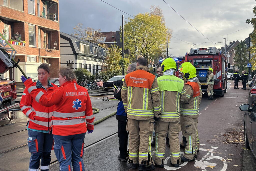 Grote uitslaande brand in appartementencomplex