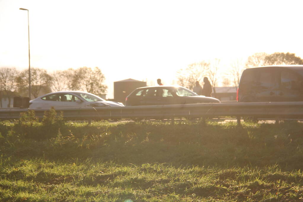 Forse vertraging op snelweg door aanrijding