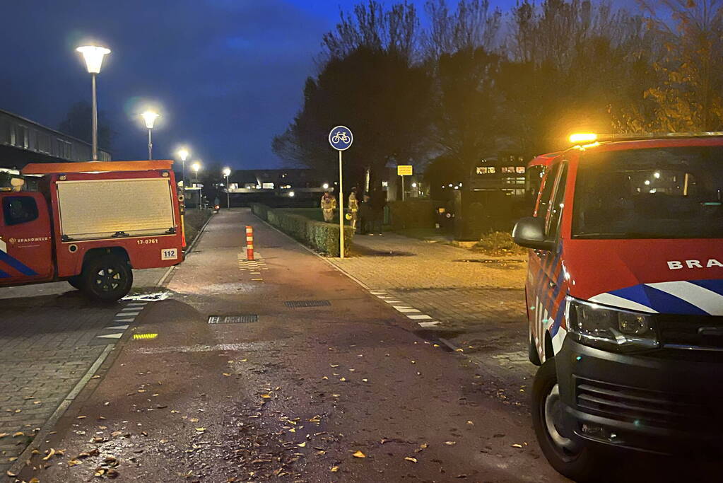 Brandweer doet onderzoek naar gaslucht