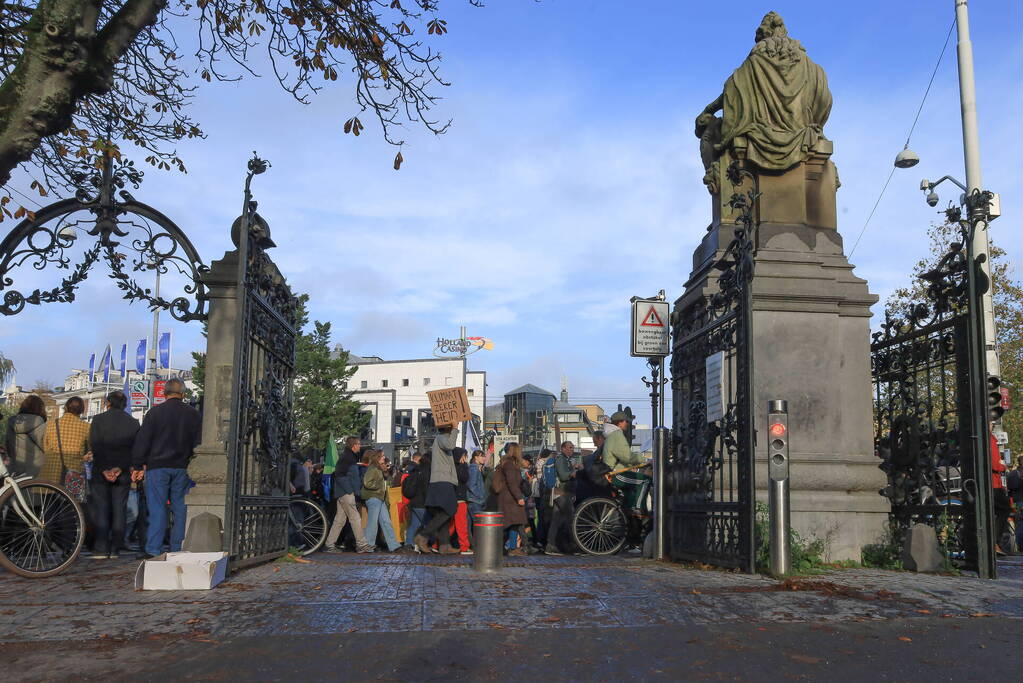 Tienduizenden mensen bij klimaatmars