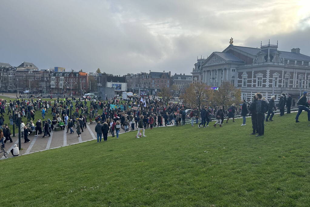 Tienduizenden mensen bij klimaatmars