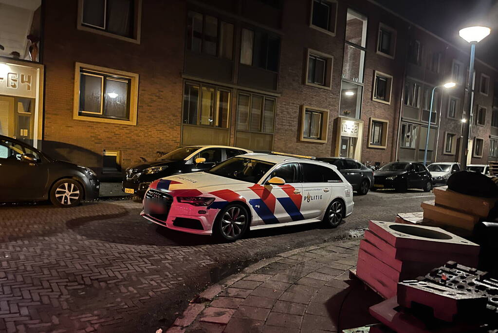 Politie ramt voertuig om achtervolging te stoppen