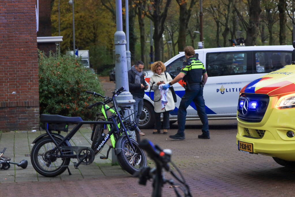 Jongen raakt gewond na steekpartij