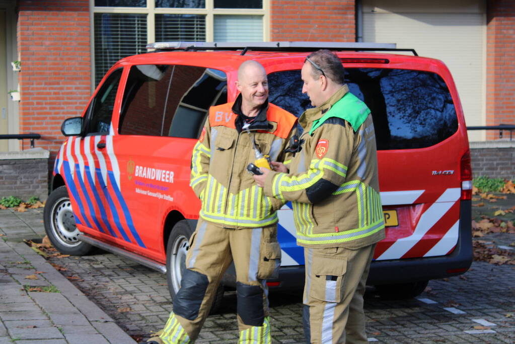 Brandweer ingezet voor vreemde lucht in flatgebouw